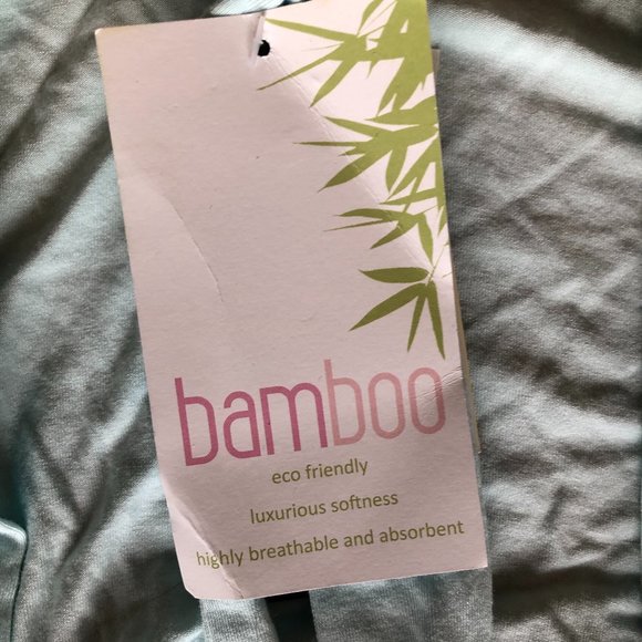 Brand New Max Studio Women's Delicate Belted Robe - Picture 6 of 8